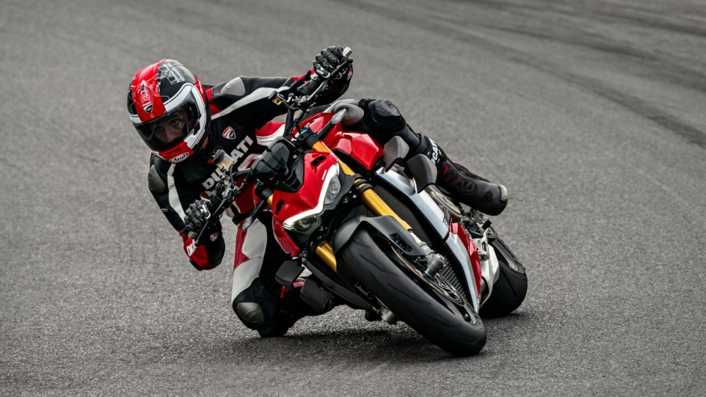 ducati streetfighter V4 2020