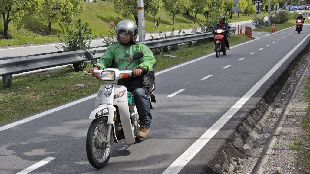 μαλαισία λωρίδες μοτοσυκλέτες