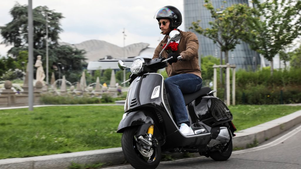 Vespa GTS Super δίκυκλο