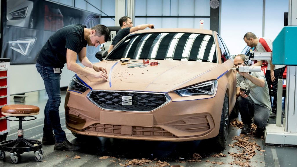 Seat Leon νέο σχεδίαση