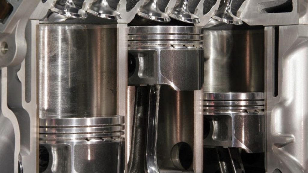 μέση ταχύτητα εμβόλου