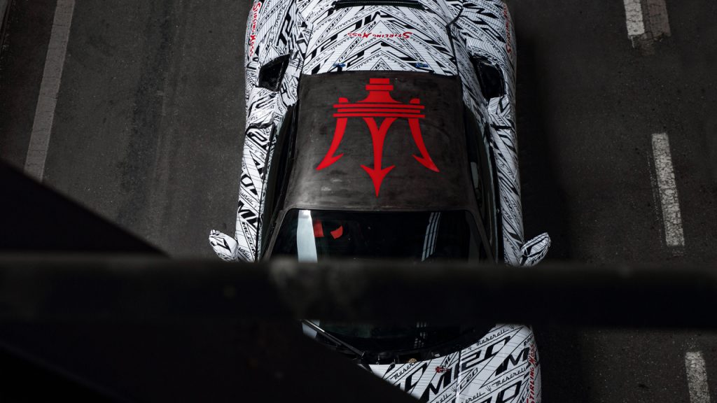 Maserati MC20 sir Stirling Moss