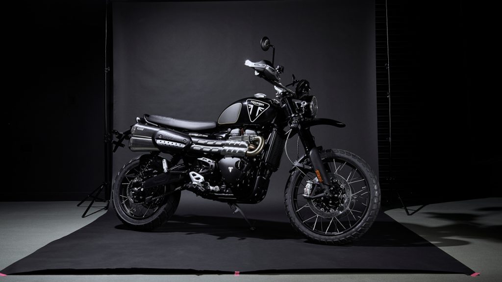 2020 Triumph Scrambler 1200 Bond Edition έκδοση