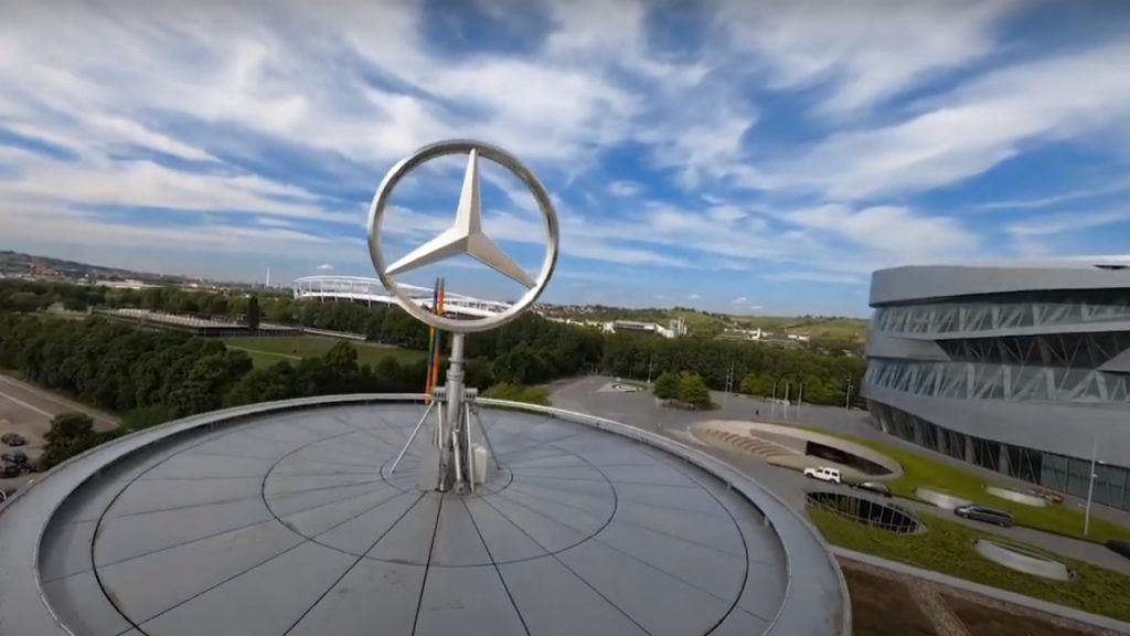 Mercedes Μουσείο Drone