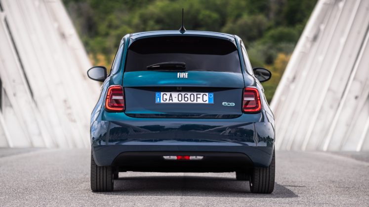 Ηλεκτρικό Fiat 500 hatchback 2020