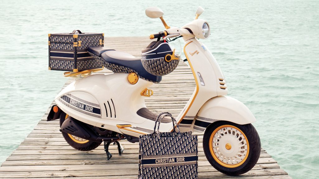 vespa 946 christian dior 2020