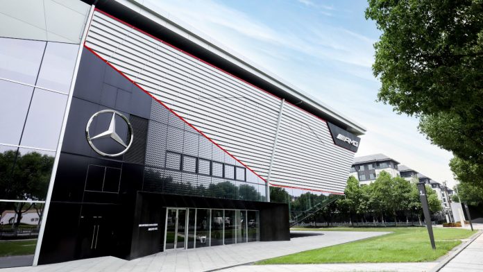 2020 Mercedes-AMG Κέντρο Εμπειρίας