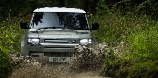 Land Rover Defender PHEV 2020
