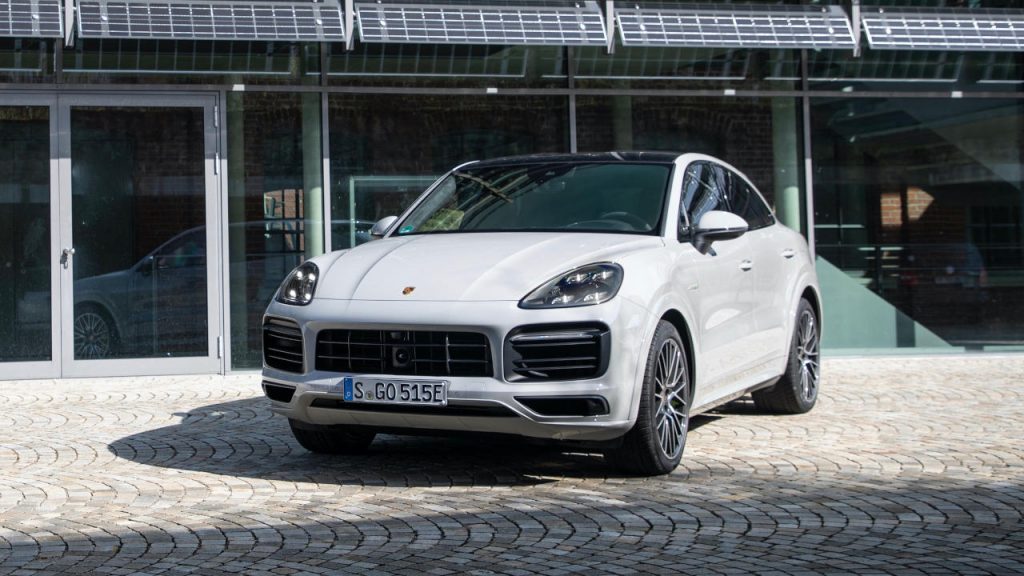 porsche cayenne e-hybrid 2020