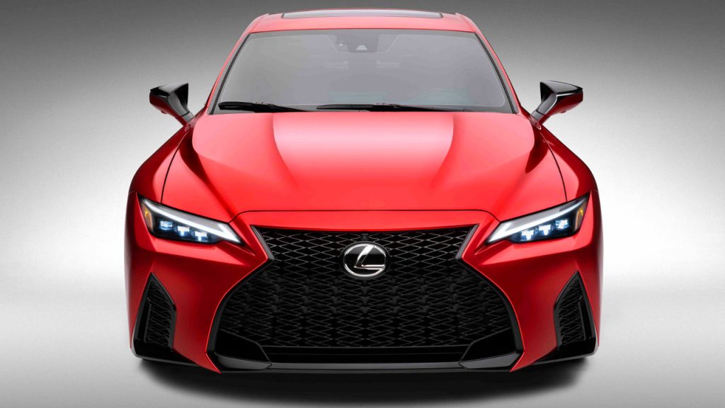 IS 500 F Sport Performance