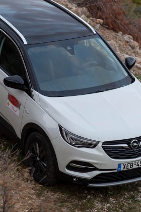 Opel Grandland X SUV δοκιμή Traction