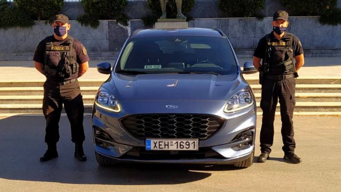 Ford kuga plug-in Ελληνική Αστυνομία