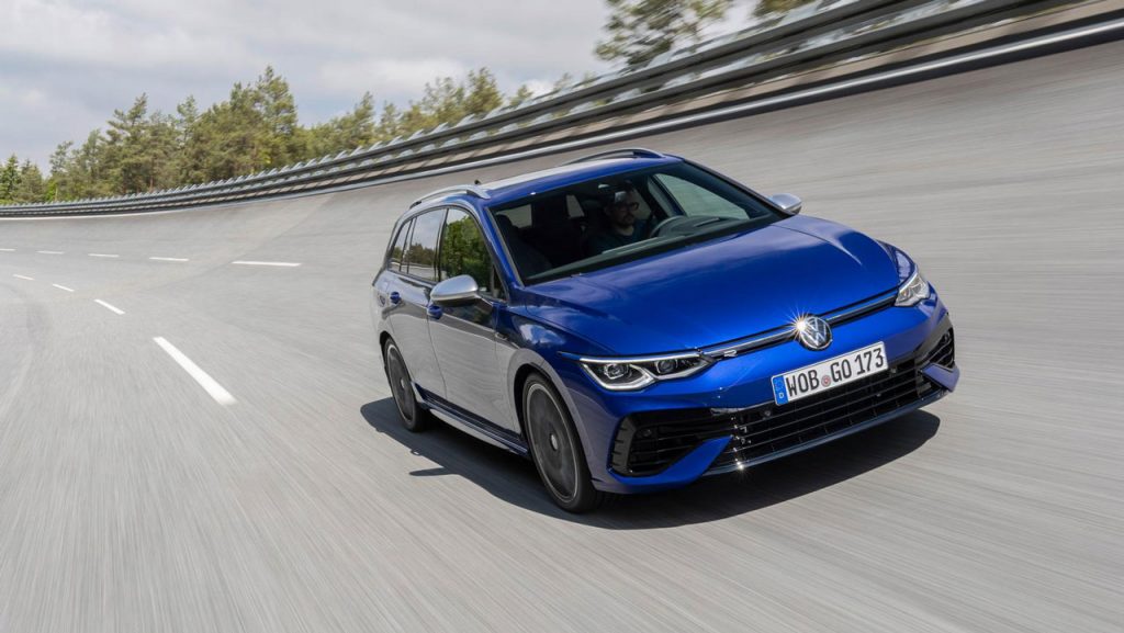VW Golf R Estate