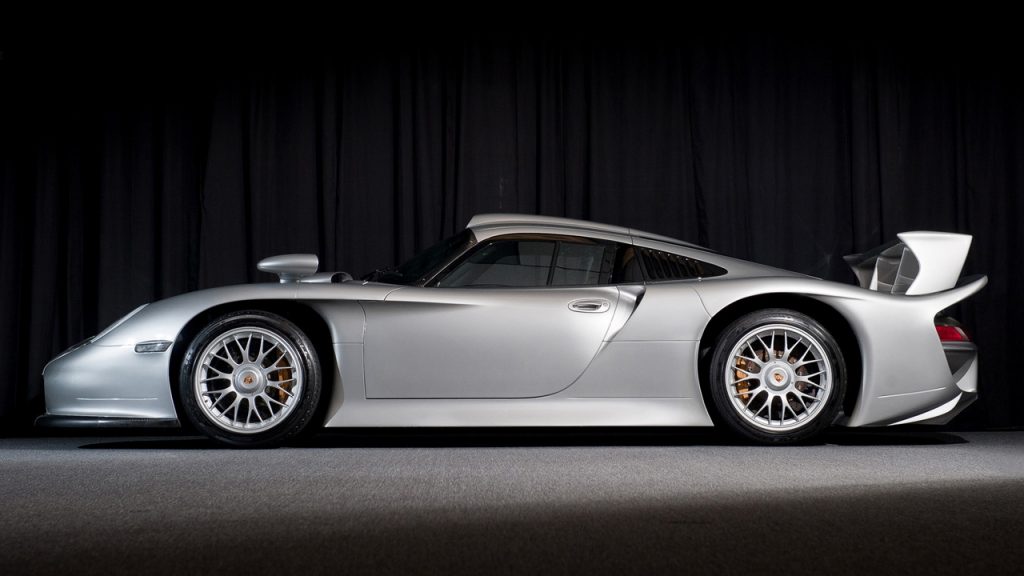 Porsche 911 GT1 Strassenversion