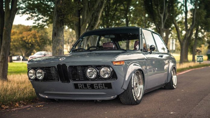 BMW 2002