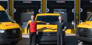 DHL Express Ελλάς ηλεκτρικά Mercedes επαγγελματικά van 2022