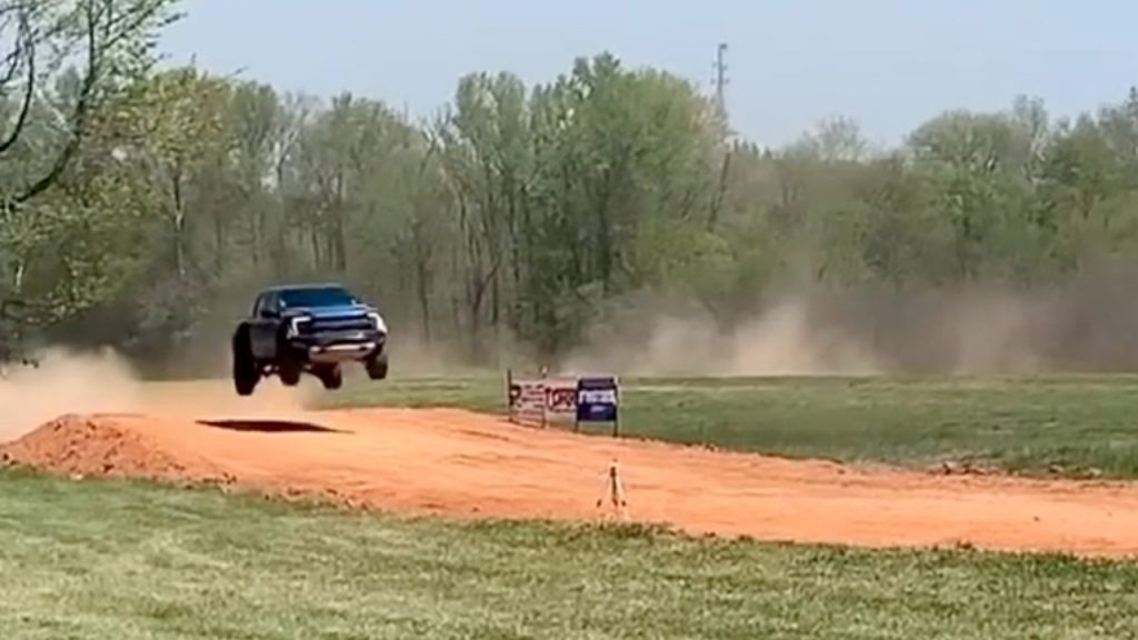 Ford F-150 Raptor