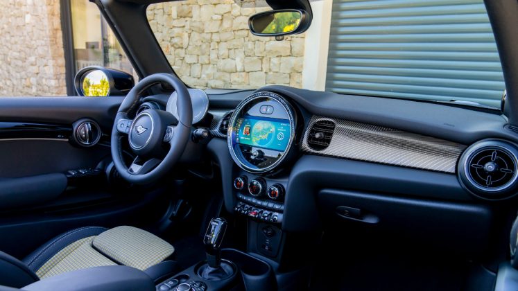 ΜΙΝΙ Cooper S Cabrio Resolute Edition 2022