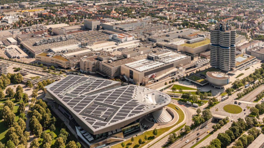Εργοστάσιο BMW Μόναχο 100 χρόνια λειτουργίας 2022