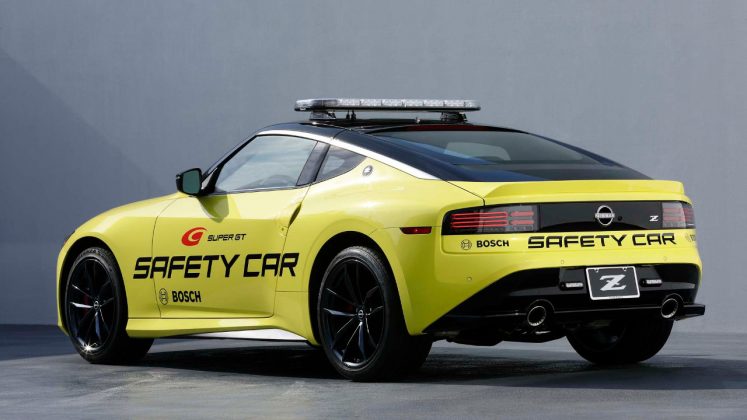 Nissan Z νέο Safety Car Super GT