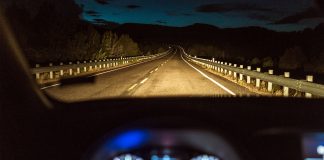 νυχτερινή οδήγηση