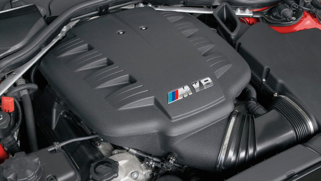 BMW S65