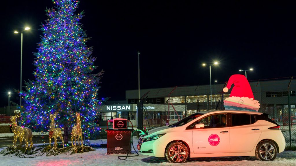 Nissan LEAF ορόσημο παραγωγής Αγγλία 2022