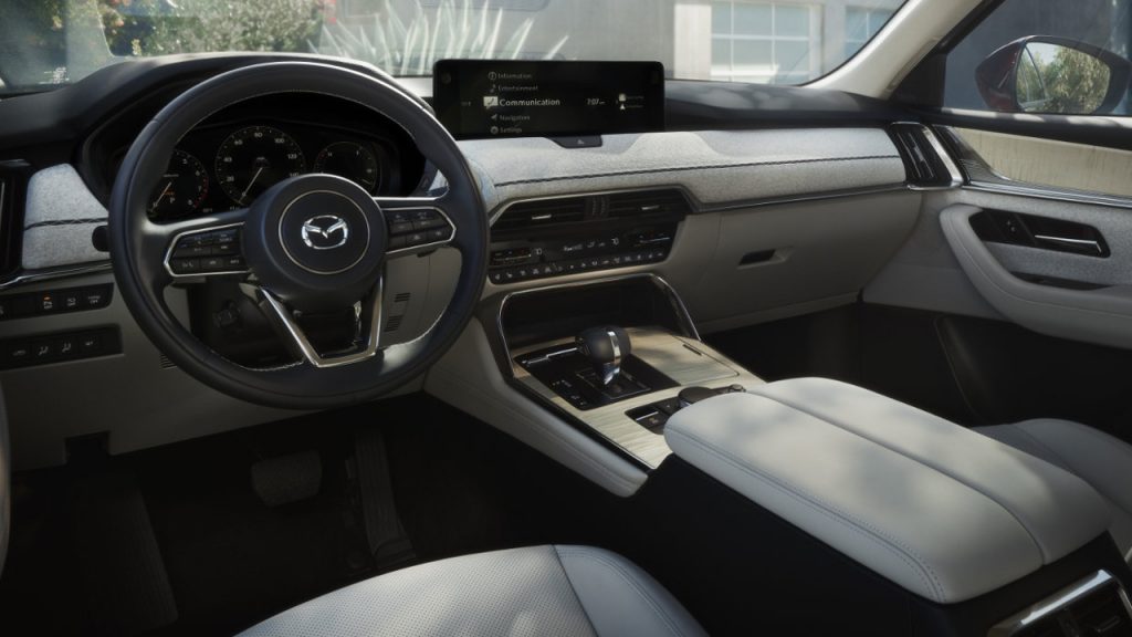 Νέο Mazda CX-90 2023