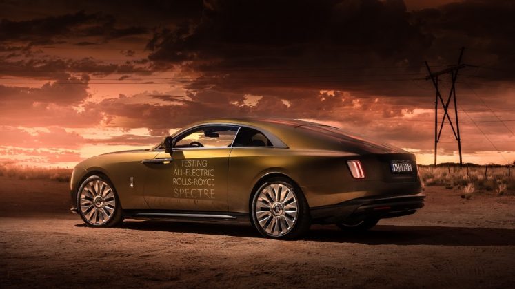 Rolls-Royce Spectre 2.000.000 χλμ. δοκιμών 2023