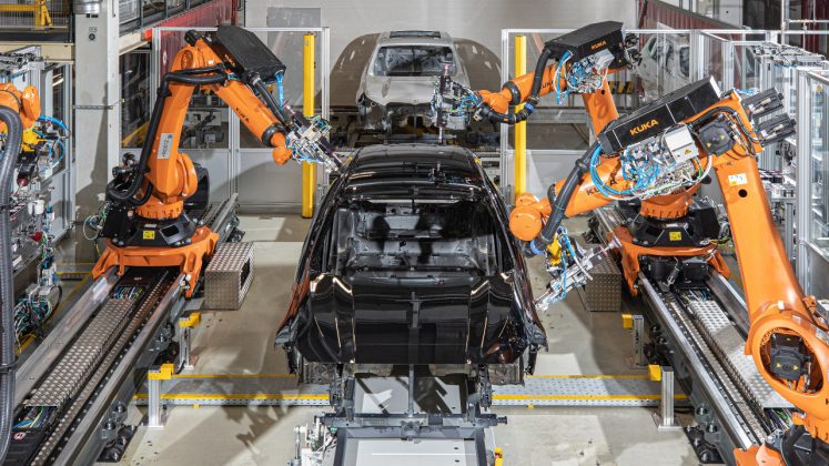 BMW Group τεχνητή νοημοσύνη βαφή αμαξώματος