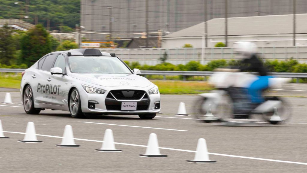 Nissan τεχνητή νοημοσύνη σύστημα αποφυγής σύγκρουσης 2023