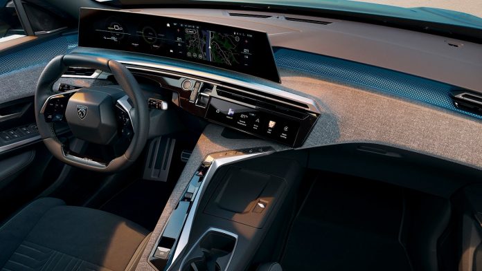 Peugeot panoramic i-Cockpit