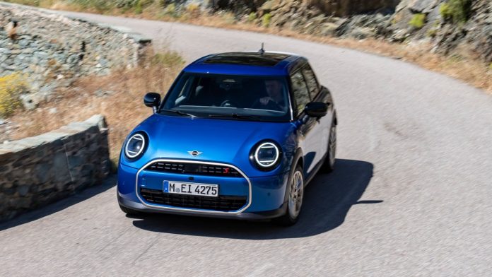 MINI Cooper S 5door 2024