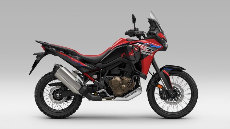 Νέα χρώματα για τη Honda Africa Twin 2025