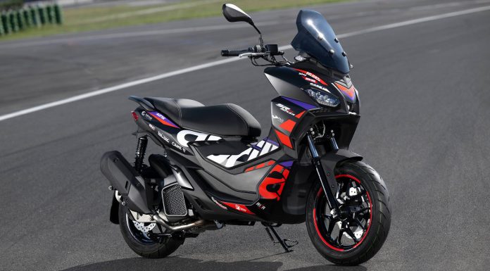 Aprilia SR GT Replica 2024