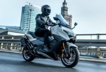 Yamaha TMAx 2024 νέο μοντέλο