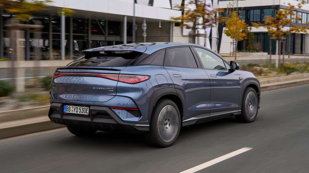 BYD Sealion 7