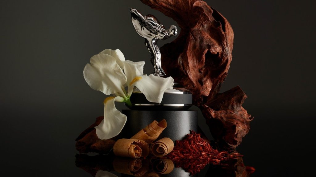 Rolls-Royce άρωμα για τη Phantom 2025