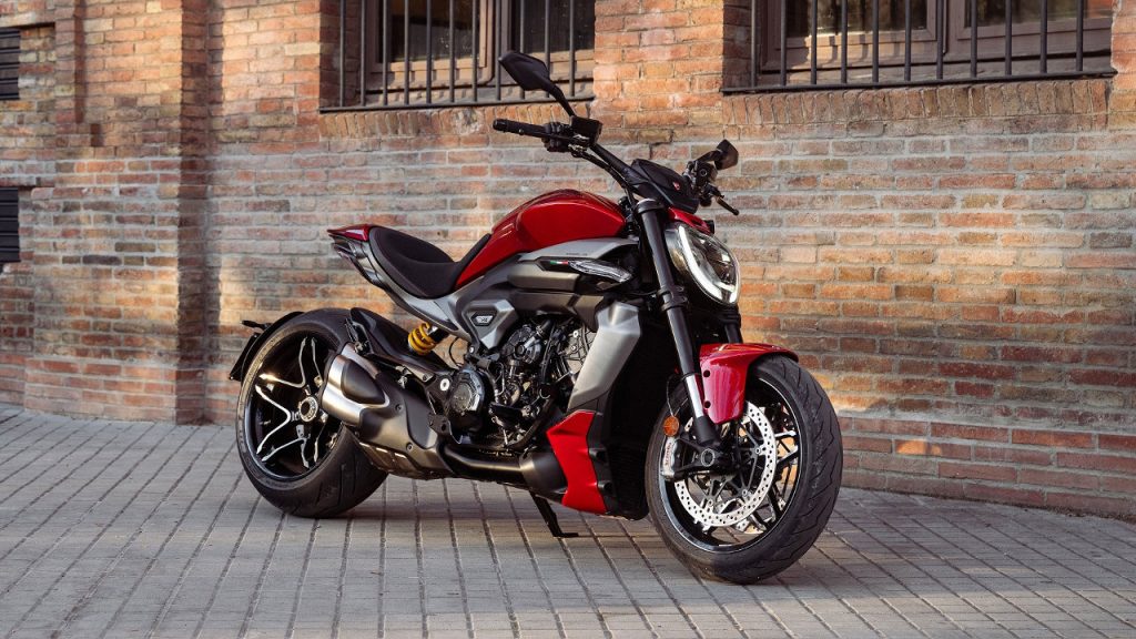 Ducati Xdiavel V4 2025
