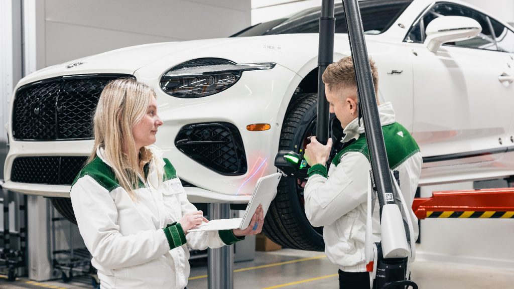 Νέο Κέντρο αριστείας Bentley