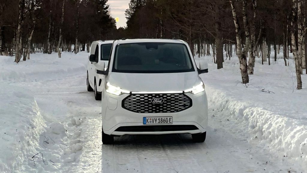 Ford νέα αντλία θερμότητας τεχνολογία 2025