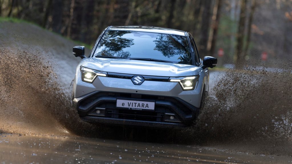 Suzuki e VITARA Car of the Year RJC