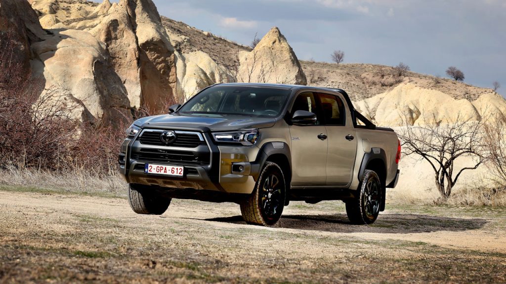 Toyota Hilux Hybrid 48V