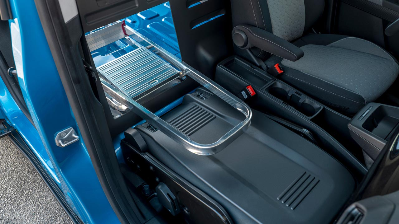 Ford E-Transit Courier