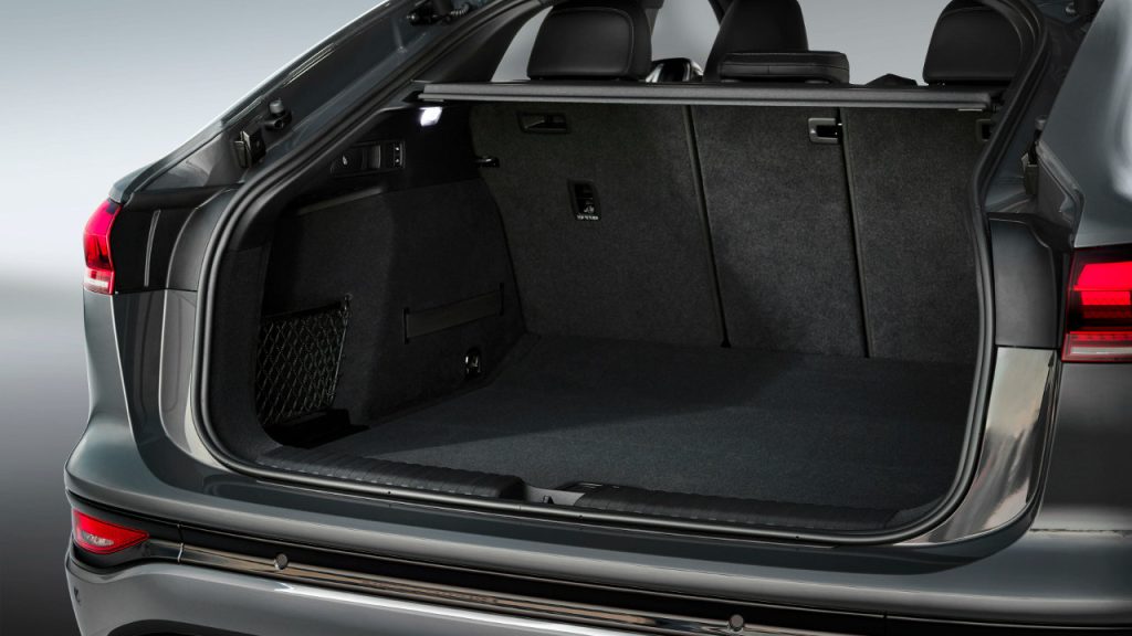 Audi Q6 Sportback e-tron 2025