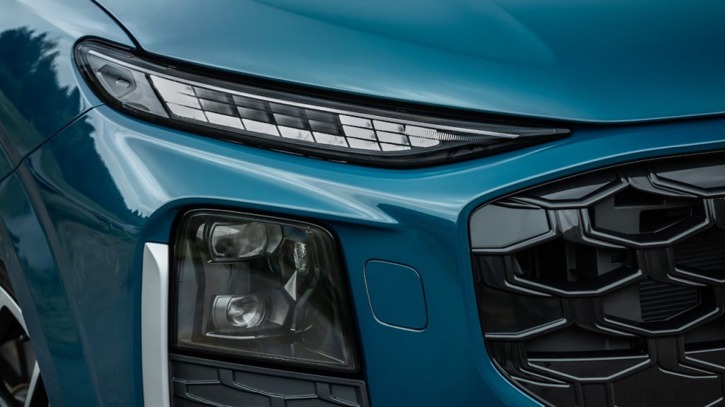 Audi Q3 φωτιστικά σώματα τεχνολογία 2025