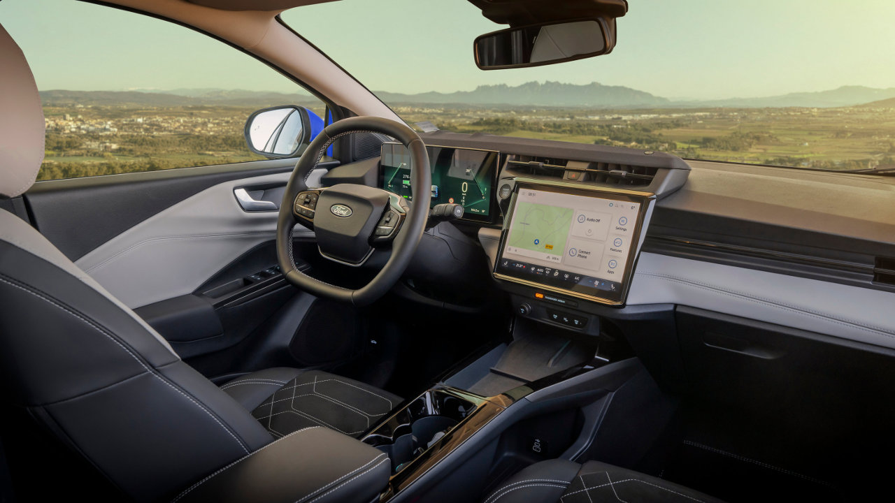 Ford Puma Gen-E test drive 2025