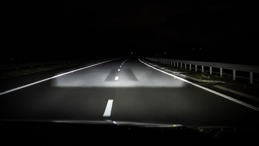 Audi Q3 φωτιστικά σώματα τεχνολογία 2025