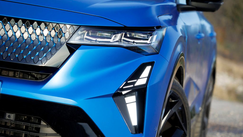 Renault Rafale Hyper Hybrid E-Tech 4x4 2025