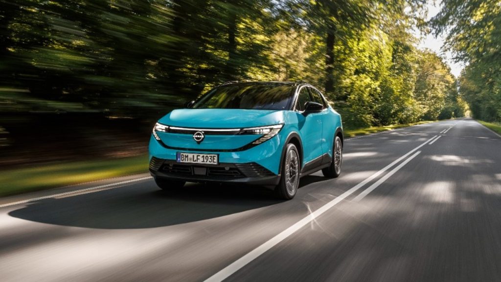 Nissan LEAF πότε έρχεται Ελλάδα 2025